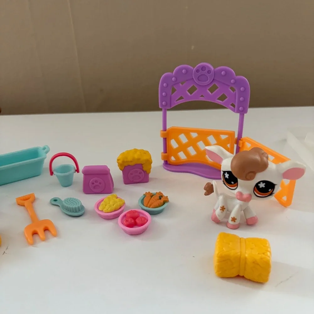 Littlest Pet Shop Pet Lovin Zoo Set Pig #475 Cow #476 Lamb #477 Accessories Farm